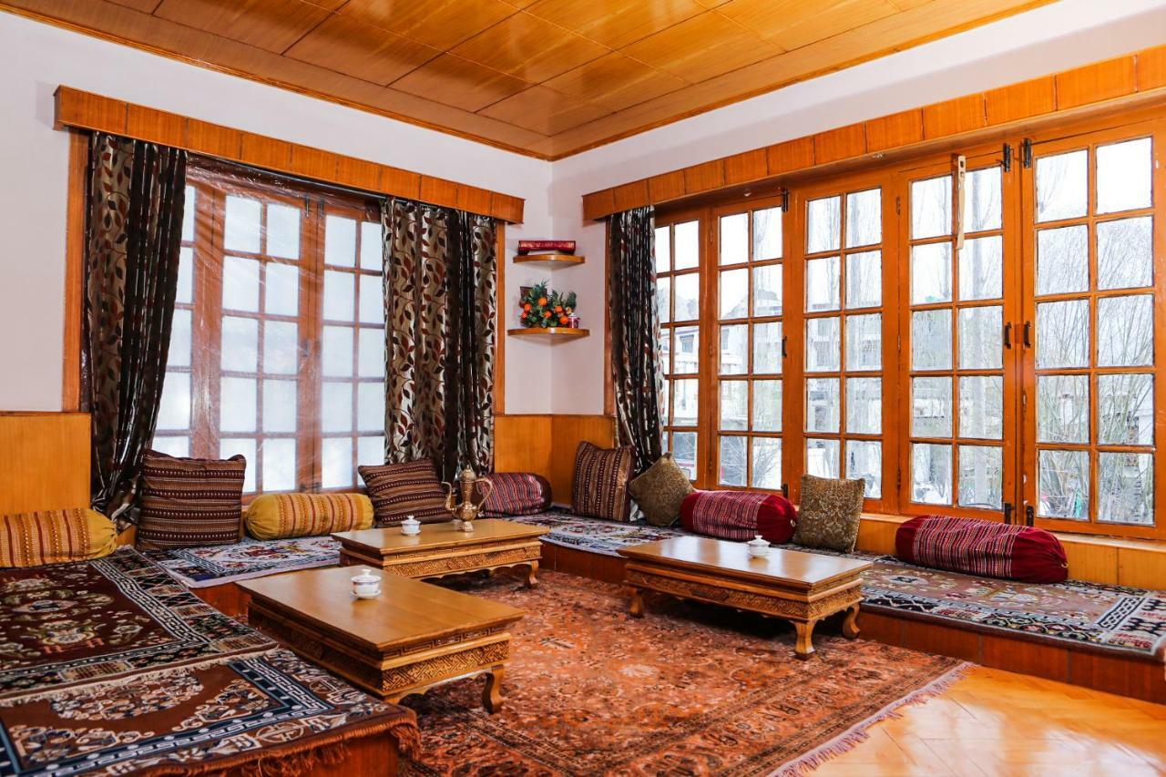 Oyo 37004 City Heart Guest House Leh Exterior foto